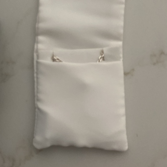 GUCCI Statement G necklace. Sterling Silver 925. New in box - Picture 8 of 9